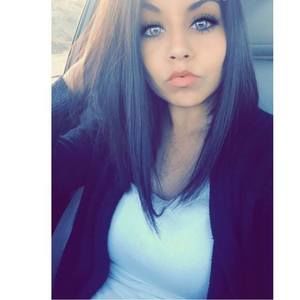 Meet your Posher, Collette